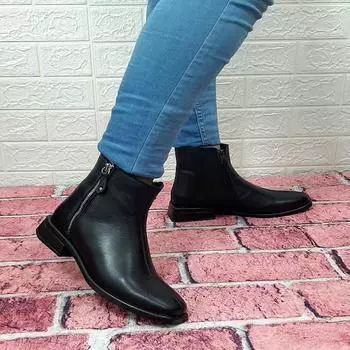 Voyager 8479 Женские ботинки из натуральной кожи с черной боковой молнией и противоскользящим квадратным каблуком