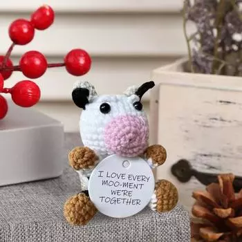 Вязаная крючком кукла корова с позитивной открыткой эмоциональной поддержки ручной работы мини вязание молочный скот