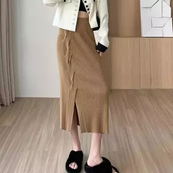 Вязаная полуюбка на бедрах с разрезом, полуюбка с запахом на бедрах для женщин, зимний дизайн, элегантная одношаговая юбка, эластичная талия, эластичная юбка средней длины One Size чёрный