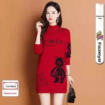 Вязаное платье с плюшевым мишкой Hengyuanxiang: Женский зимний свитер средней длины с полувысоким воротником, модная верхняя одежда. Medium 105 красный