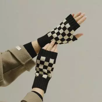 Вязаные перчатки с полупальцами в клетку в корейском стиле — модная зимняя одежда в черно-белом цвете для студентов One Size хаки
