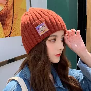 Вязаные шапки для детей на осень и зиму. Универсальные милые и теплые шапки. чёрный