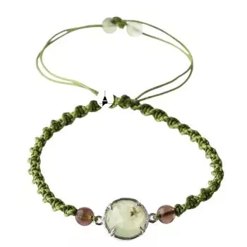 Вязаный браслет макраме из натурального камня