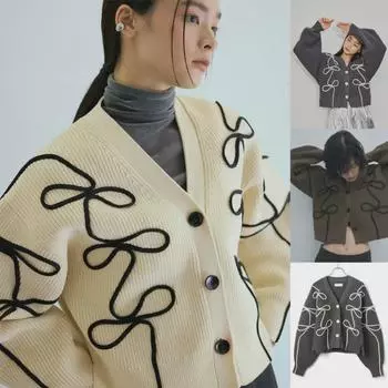 Вязаный кардиган Lotte Japan-Korea с цветочным узором и V-образным вырезом One Size абрикосовый