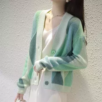 Вязаный кардиган женский весенний свитер секции Ms. Короткая куртка Yangqi Loose Colorblock с длинными рукавами, удобная, универсальная и модная One size красный