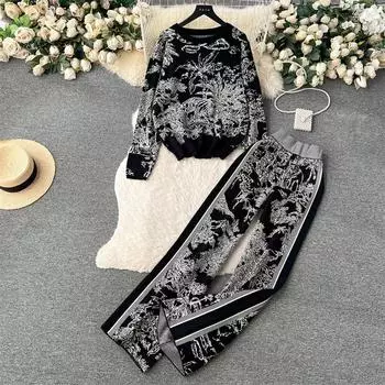 Вязаный комплект из двух предметов для женщин, свободный свитер и широкие брюки, осенне-зимний женский трикотажный комплект из двух предметов с винтажным принтом One Size белый
