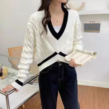 Вязаный свитер в ленивом стиле с V-образным вырезом, короткий дизайн для тепла и комфорта осенью и зимой L хаки