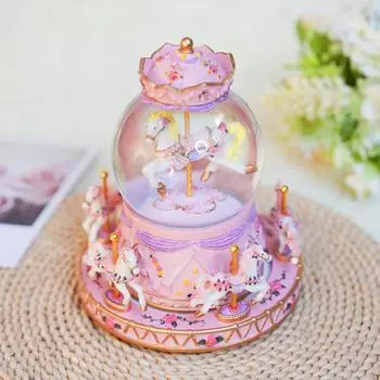 Вращающаяся карусель, музыкальная шкатулка, хрустальный шар, светящийся снежный шар, заводная музыкальная шкатулка, разноцветные огни 6 Horses розовый