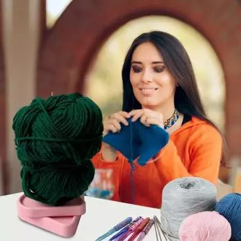 Вращающийся держатель пряжи в форме сердца с 3D-печатью, основа в форме сердца, диспенсер для клубков пряжи, подставка, органайзер для хранения, аксессуары для вязания крючком розовый