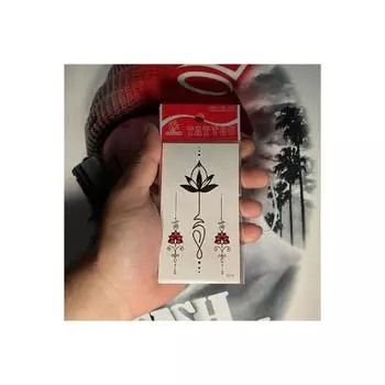 Временная татуировка с цветком лотоса