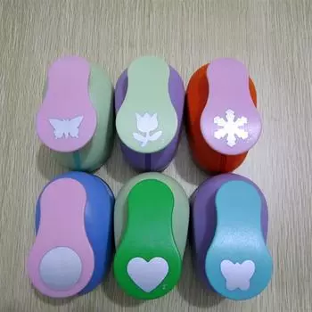 Вставьте аксессуары для альбома, негабаритный эмбоссер, цветочный венчик из изображения, размер 4-5 см 11*6.6*8cm