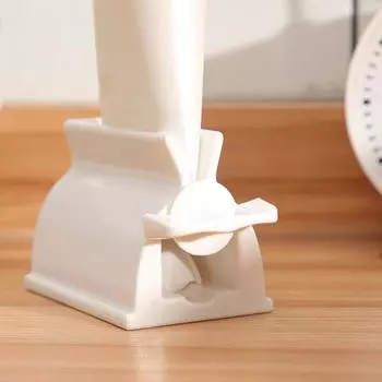 Выдавливатель для зубной пасты Держатель для зубной пасты Уход за полостью рта Инструменты для ванной комнаты Тюбик Косметический пресс Очищающее средство для лица Роликовый дозатор для выдавливания белый