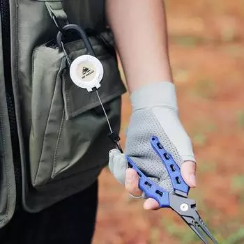 Выдвижные брелки с карабином и выдвижным стальным тросом длиной 60 см. Портативный держатель для ключей с защитой от потери и ремешком. Прочный многофункциональный. хаки