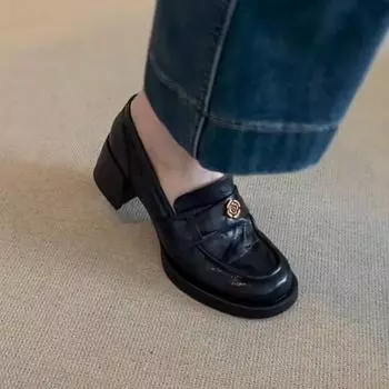 Вымытая конская кожа~ Кожаные мокасины на высоком каблуке для женщин, весна и осень, новый темперамент, одинарные туфли в британском стиле на одной ноге, маленькая ц 34 чёрный