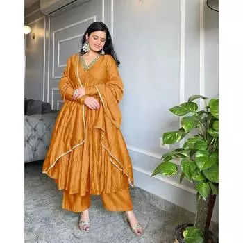 *Выпуск нового комплекта signer Party Wear Look Pur Chinon из шелкового топа Plazzo и Dupatta* XL