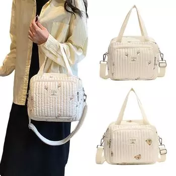 Вышитая сумка для подгузников для мам, модный двухлистный детский органайзер с цветком/медведем и регулируемым ремешком 1