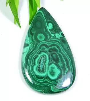 ВЫСОЧАЙШЕЕ КАЧЕСТВО!! Натуральный малахитовый кристалл груша кабошон драгоценный камень 35X64X05 мм SK-465