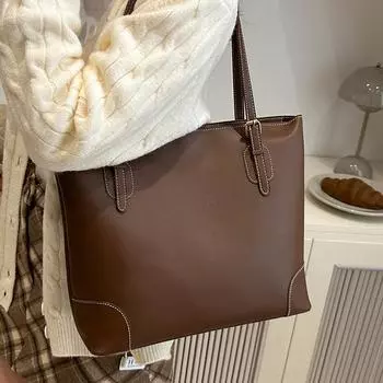 Высокая чувственность нишевая сумка женская 2024 новая модная сумка-тоут женская сумка через плечо большой емкости чёрный