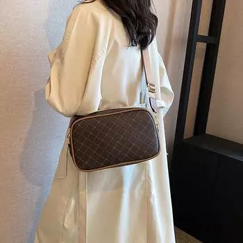 Высокая чувственность ретро маленькая сумка 2024 осень и зима новая женская сумка популярная интернет знаменитость взрыв сумка-мессенджер маленькая квадратная сумка белый