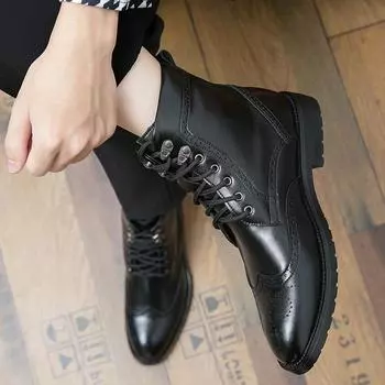Высокие мужские броги кожаные туфли модные мотоциклетные ботинки военные ботинки для мужчин зимние ботинки мужская обувь на шнуровке botas hombre 38 чёрный
