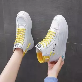 Высокие туфли Женская обувь Весна и осень Новые универсальные кроссовки средней высоты на толстой подошве Повседневные кроссовки Спортивные белые туфли 35