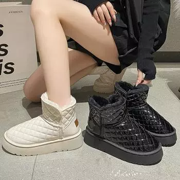 Высокие зимние ботинки на толстой подошве для женщин 35 чёрный