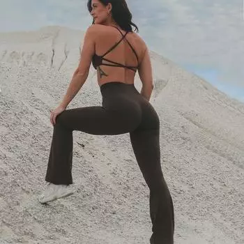 Высокоэластичные корректирующие штаны для йоги - женские сексуальные персиковые расклешенные колготки для танцев с эффектом приподнятия бедер Medium