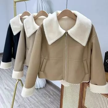 Высококачественная атмосферная кожаная куртка меховая женская короткая свободная локомотивная одежда куртка осенняя одежда иностранный стиль искусственный мех ягненка интегрированный M чёрный