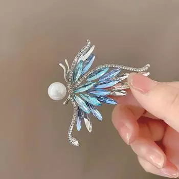 Высококачественная брошь-бабочка для женщин, высококачественная брошь в виде жемчуга Sense Niche, ретро-булавка, аксессуары для женщин и мужчин