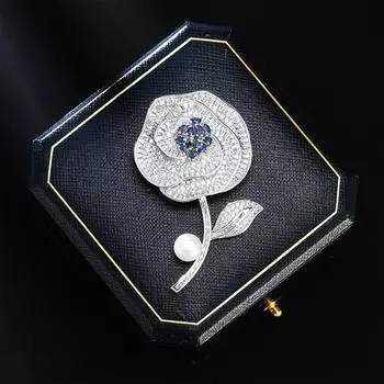 Высококачественная брошь-камелия из пресноводного жемчуга, циркон, трехмерная, маленькая, ароматная, ветровая булавка, аксессуары для пиджака и пиджака серебряный
