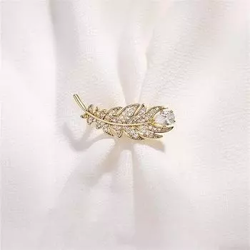 Высококачественная брошь в виде пера для женщин, роскошная дикая атмосфера, значок личности, булавка для корсажа, аксессуары для одежды