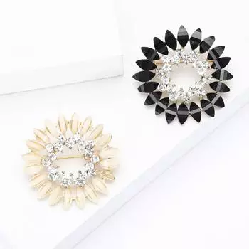 Высококачественная изысканная брошь в виде венка из сплава со стразами, элегантный темпераментный женский костюм, свитер, корсаж, ювелирное украшение, булавка