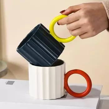 Высококачественная контрастная керамическая кружка, креативная бытовая чашка для пары, кофейная чашка, рождественские подарочные чашки и кружки, бесплатная доставка, посуда для напитков 310ml зелёный