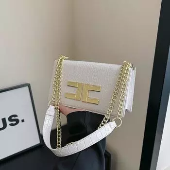 Высококачественная маленькая женская сумка, новый стиль. Модная сумка на одно плечо для поездок на работу. Стильная и универсальная.