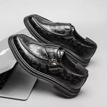 Высококачественная модная мужская повседневная обувь в британском стиле, прогулочная обувь, роскошные дизайнерские удобные классические мужские свадебные туфли 38 чёрный