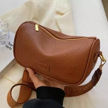 Высококачественная модная повседневная женская сумка с широким плечевым ремнем, новинка 2023 года, модная и универсальная сумка через плечо большой вместимости на одно плечо