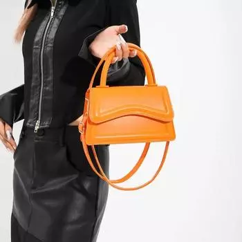 Высококачественная нишевая дизайнерская модная сумка для женщин, новая трендовая женская сумка для отдыха на плече через плечо