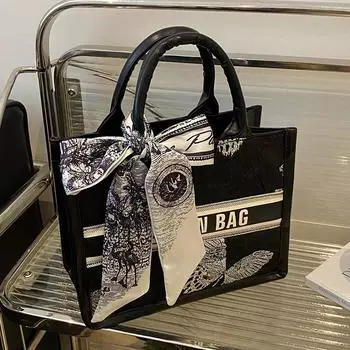 Высококачественная нишевая женская сумка 2024 года, новая модная сумка через плечо, женская модная универсальная сумка чёрный