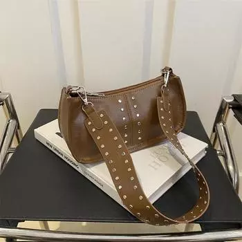 Высококачественная простая сумка через плечо, осенняя, ретро, персонализированная, повседневная, с заклепками, сумка-багет под мышкой красный