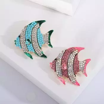 Высококачественная темпераментная модная брошь в виде рыбки, инкрустированная бриллиантами, брошь-булавка в виде животного из сплава, пряжка для шелкового шарфа