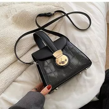 Высококачественная текстурированная сумка, новая модная женская сумка через плечо из искусственной кожи, маленькая квадратная сумка в стиле пэчворк, корейская версия