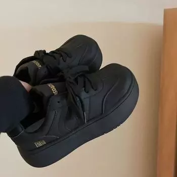 Высококачественная юбка черного цвета, увеличивающая рост, обувь на платформе, детская осенняя, новая, универсальная, спортивная, ретро, немецкая обувь для тренировок 35 чёрный