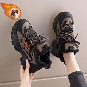 Высококачественная утолщенная хлопковая популярная повседневная женская обувь 2024 года, зимняя новая бархатная обувь для папы, нескользящая спортивная обувь 35