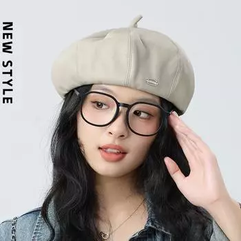 Высококачественная восьмиугольная шляпа из полиуретана для женщин, осень-зима, берет, нишевый дизайн, ретро, однотонная кожаная шляпа-бутон One size чёрный