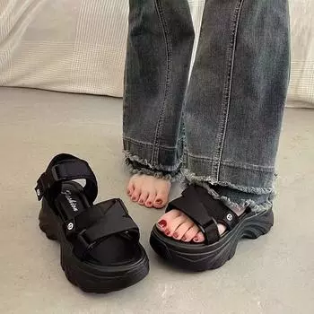 Высококачественная женская обувь, летние новые женские сандалии с открытым носком, однотонные повседневные женские сандалии на среднем каблуке с пряжкой 35 чёрный