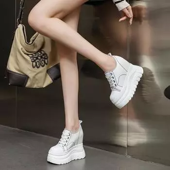 Высококачественные 12 см джинсовые женские дышащие туфли на платформе со скрытым каблуком из натуральной коровьей кожи Chimney модные весенние массивные кроссовки 33