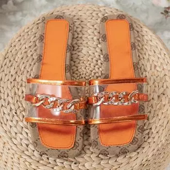 Высококачественные летние новые модные тапочки для женщин на плоской подошве с квадратным носком, повседневные удобные женские пляжные тапочки для отдыха на открытом воздухе 36