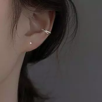 Высококачественные нишевые легкие роскошные ушные косточки для женщин без прокола ушей, ушные клипсы, новый тренд