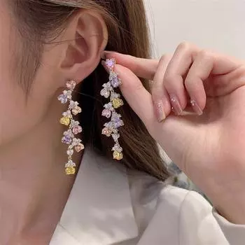 Высококачественные серьги с преувеличенной атмосферой, женские европейские и американские новые элегантные темпераментные длинные серьги с цирконом в форме сердца
