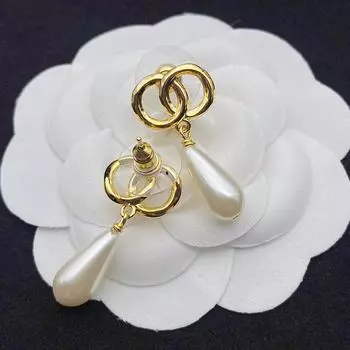 Высококачественные серьги с жемчугом и каплями воды, маленький ароматный ветер, популярные серьги-подвески средней длины с двойной буквой C, серьги-иглы из серебра 925 пробы